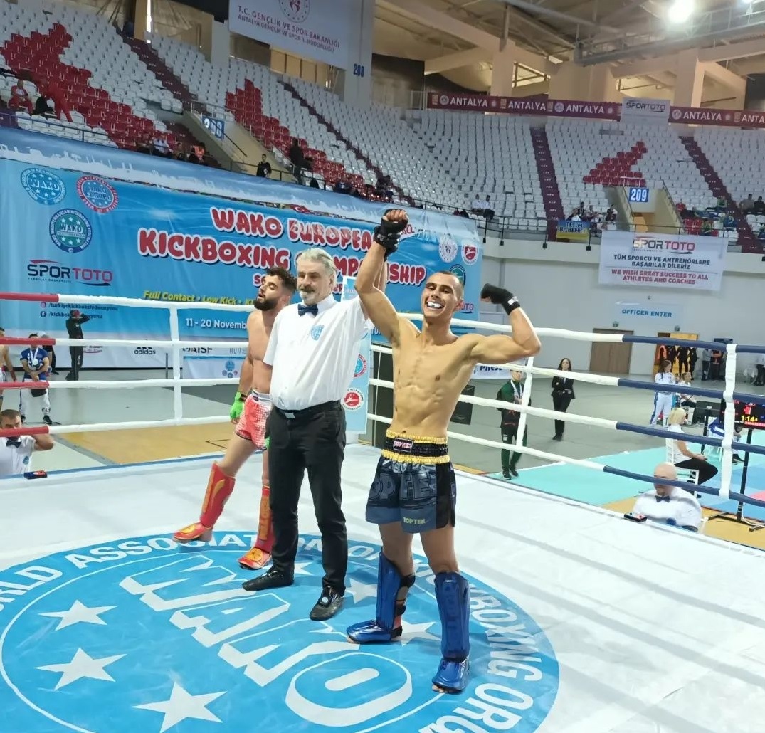 Edgar Teixeira pasa de ronda en la cita europea